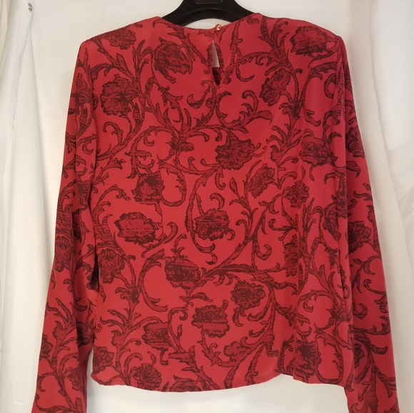 Carlisle Red Jacket and blouse, with Black Patterns - Picture 10 of 15